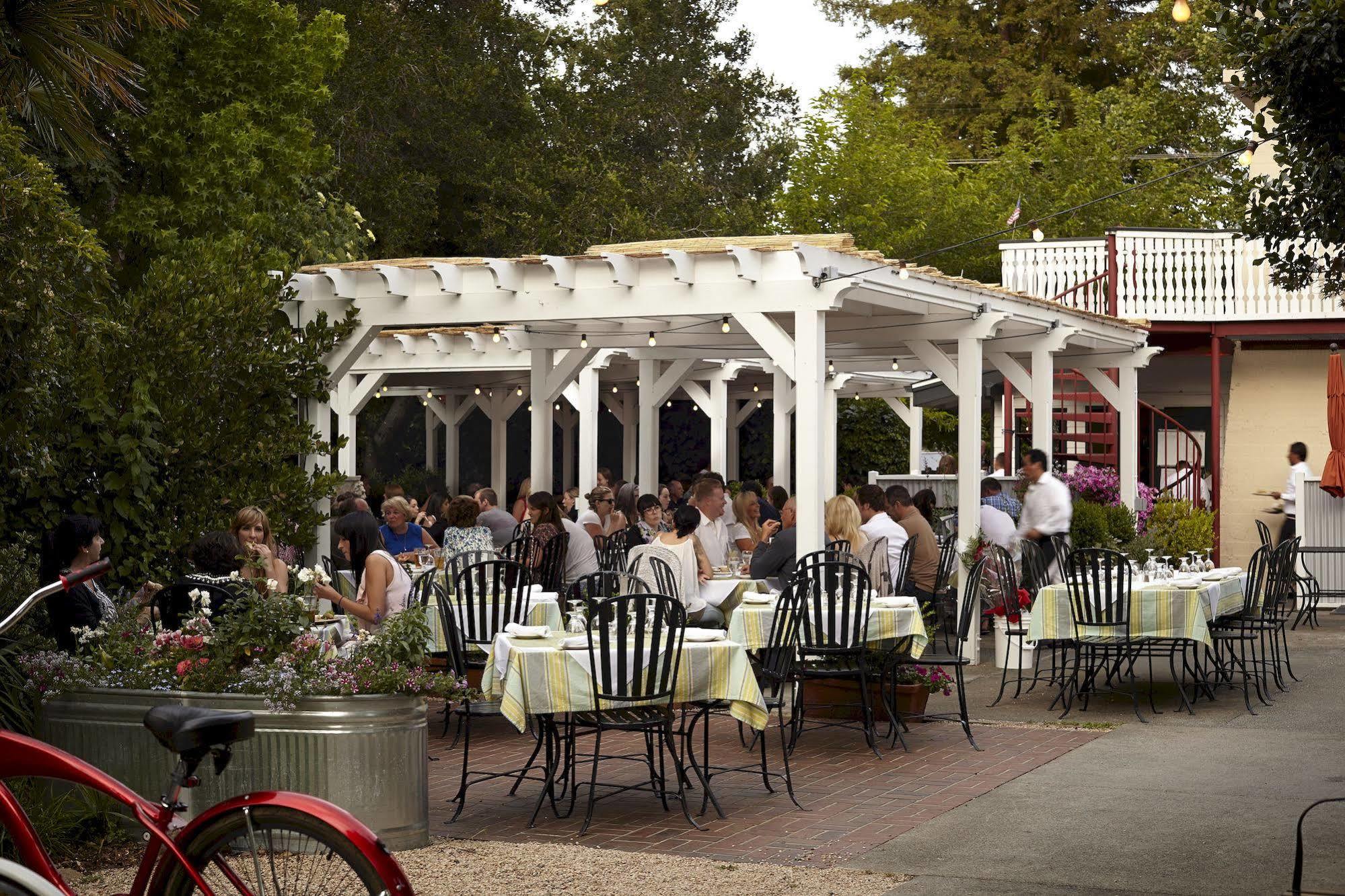 Calistoga Inn Restaurant And Brewery 外观 照片